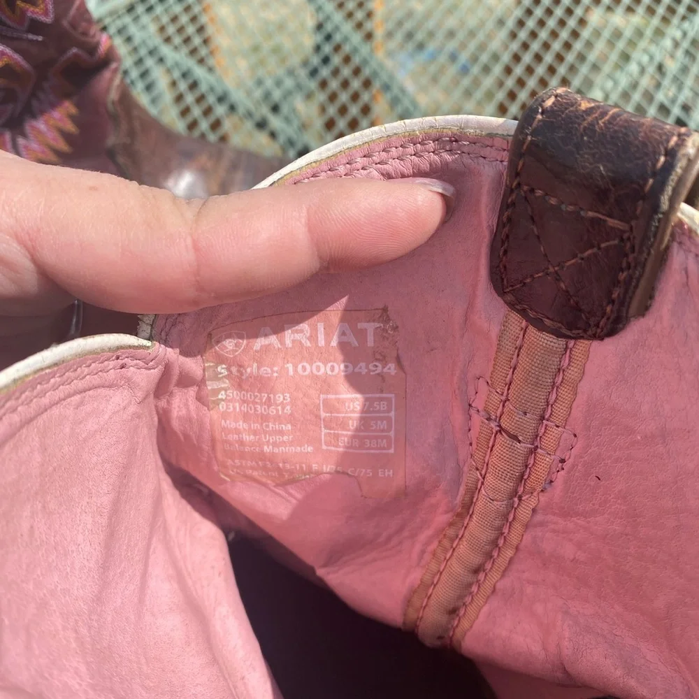 Brown and Purple Western Boots 7.5B - Picture 3 of 4